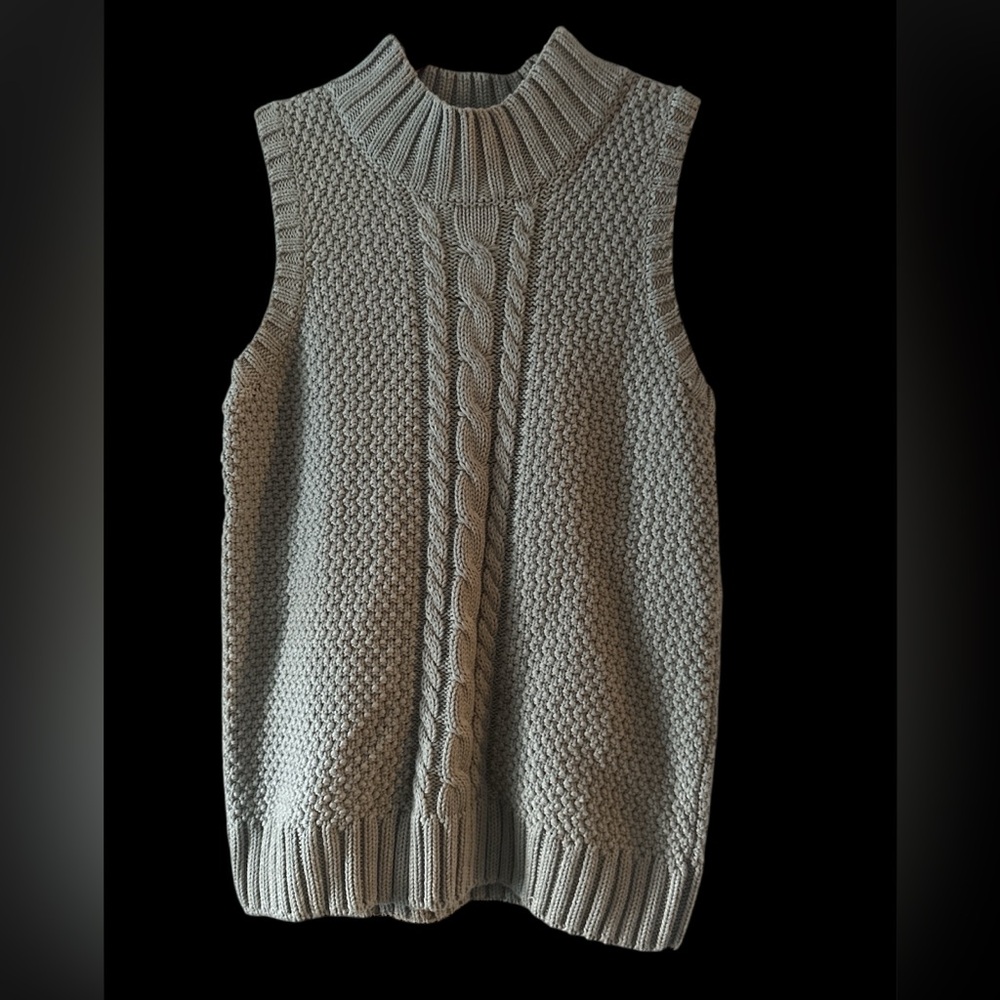 NWT Crystal-Kobe Mushroom ColorCable Knit Turtleneck Sleeveless Sweater